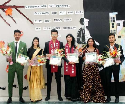 सेंट जोसेफ स्कूल ग्रेटर नोएडा में 12वीं कक्षा के बच्चों का फेयरवेल प्रोग्राम farewell-parti-st-josephs-school