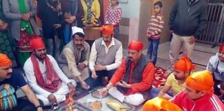शहीदों की आत्मा की शांति के लिए बीटा-2 मंदिर में हवन hawan