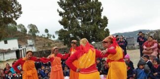 कोट ब्लॉक में सपनो की उड़ान कार्यक्रम kot-block-sapnon-ki-udaan