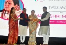 महिला सशक्तिकरण के लिए कार्य कर रही समाजसेवी माता मंगला को लाइफ टाइम अचीवमेंट अवार्ड mata-mangla-hans-foundation