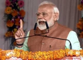 प्रधानमंत्री किसान सम्मान निधि योजना लॉन्च के साथ ही 1 करोड़ किसानों के खातों में पहुची पहली क़िस्त pm-modi-gorakhpur