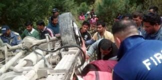 उत्तराखंड में बारात के वाहन सहित तीन अलग-अलग सड़क हादसों में 6 की मौत road-accident-gopeshwar