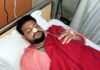 ग्रेटर नोएडा अथॉरिटी के सीईओ के सामने संविदा कर्मी ने खाया जहर Contractual worker eaten poison