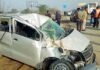 यमुना एक्सप्रेसवे पर हादसा: तेज रफ़्तार कार पलटी accident in yamuna expressway