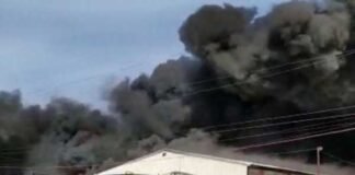 ग्रेटर नोएडा में थर्माकोल फैक्ट्री में लगी भीषण आग, दमकल की कई गाड़िया मौके पर fire-in-kasana-factory