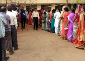 लोकसभा चुनाव: दूसरे चरण में 95 सीटों पर मतदान संपन्न, देखें कहाँ कितनी वोटिंग हुई 2nd-phase-voting