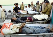 उत्तराखंड: शादी की खुशी मातम में बदली, बेकाबू कार ने पांच को रौंदा, तीन की मौत banquet hall car accident