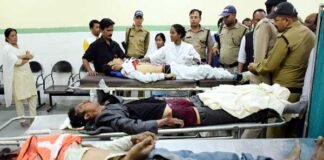 उत्तराखंड: शादी की खुशी मातम में बदली, बेकाबू कार ने पांच को रौंदा, तीन की मौत banquet hall car accident