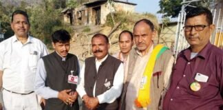 तीरथ सिंह रावत के प्रचार में उतरे वरिष्ठ भाजपा नेता बीरेन्द्र जुयाल bjp-campaign-in-pauri-garhwal