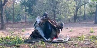 दंतेवाड़ा में बीजेपी के काफिले पर बड़ा हमला, MLA की मौत, 3 जवान शहीद dantewada-attack