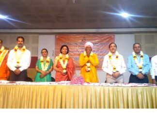 दिल्ली के गढ़वाल भवन में गढ़वाली-कुमांउनी कवि सम्मलेन के साथ संम्पन हुआ भारतीय नव संवत्सर शुभकामना समारोह garhwal-bhawan-kavi-sammela