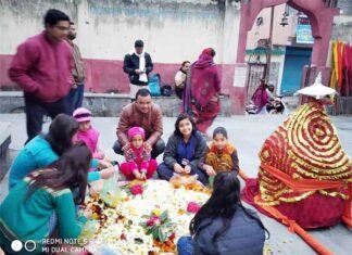 चैत्र मास के समापन के साथ ही संपन्न हुआ उत्तराखंड का पारम्परिक लोकपर्व “फूलदेई” phooldeyi