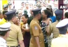 8 सीरियल बम धमाकों से थर्राया श्रीलंका, अब तक 185 की मौत, 500 से ज्यादा घायल sri-lanka-serial-blasts