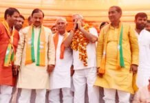 सपा के कद्दावर नेता नरेंद्र भाटी के भाई बिजेंद्र भाटी भाजपा में शामिल bijendra-bhati-bjp