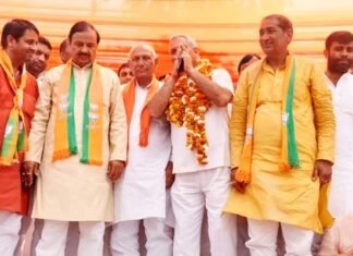 सपा के कद्दावर नेता नरेंद्र भाटी के भाई बिजेंद्र भाटी भाजपा में शामिल bijendra-bhati-bjp
