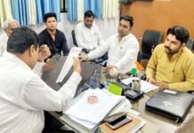 आग लगने से बेघर हुए 54 परिवारों की मदद के लिए आगे आई सामाजिक संस्थाएं Corruption-free-india