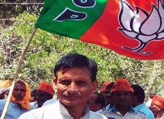 अमेठी में स्मृति ईरानी के करीबी भाजपा नेता की गोली मारकर हत्या bjp-leader-surendra-singh