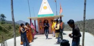 उत्तराखंडी रॉकर्स ग्रुप द्वारा पोखड़ा में गढ़वाली हनुमान भजन की शूटिग garhwali-hanuman-bhajan