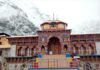 बद्रीनाथ में बर्फबारी, दिल्ली में भीषण गर्मी, 49 साल का रिकॉर्ड टूटा snowfall-badrinath-temple