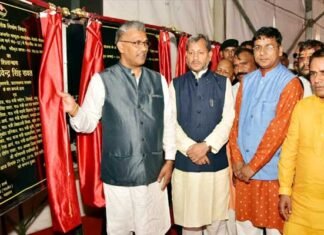 सीएम त्रिवेंद्र रावत ने पौडी में किया 1769.70 लाख की विकास योजनाओं का शिलान्यास एवं लोकार्पण CM-Rawat-laid-foundation-st