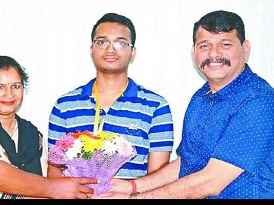 सरकारी स्कूल व हिन्दी मीडियम से पढ़े अमन जुयाल ने NEET 2019 में प्रदेश में पाया दूसरा स्थान aman-juyal-neet-2019