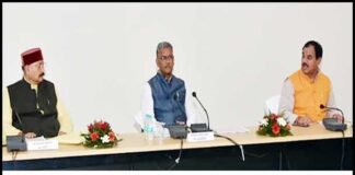 पौड़ी में त्रिवेंद्र सरकार की कैबिनेट बैठक: चौखुटिया को नगर पंचायत का दर्जा सहित कई अहम फैसले cabinet-meeting-in-pauri