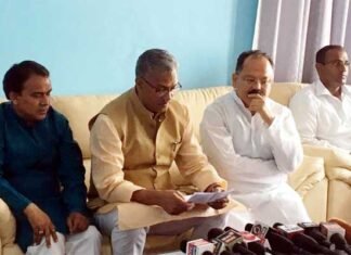 पिंक सिटी जयपुर की तर्ज पर होगा पौड़ी में इमारतों का एक रंग, पहाड़ी स्थापत्य कला में रखने का रहेगा प्रयास cm-cabinet-meeting-in-pauri