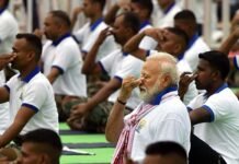पांचवें अंतरराष्ट्रीय योग दिवस की विशेष झलकियाँ pm-modi-yoga