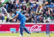 वर्ल्ड कप 2019: हाईवोल्टेज मुकाबले में रोहित ने ठोका शतक, टीम इंडिया की शानदार शुरुआत rohit-sharma