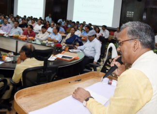 लोकसेवकों के आचरण से बनती है राज्य की पहचान : सीएम रावत Ethics-in-Public-Service