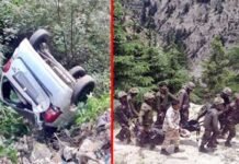 उत्तराखंड: क्रिकेट खेलकर लौट रहे युवकों की कार गहरी खाई में गिरी, 5 की मौत alto-car-accident-chamoli