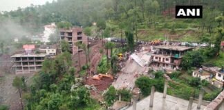 गेस्टहाउस की बिल्डिंग गिरने से सेना के एक जवान सहित 2 की मौत, कई जवानों के दबे होने की आशंका building-collapse-in-solan hp