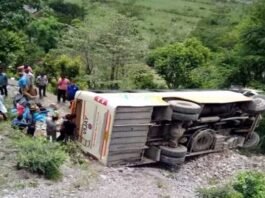 पौड़ी गढ़वाल: कोटद्वार जा रही बस गहरी खाई में गिरी, 3 की मौत, 15 घायल bus-accident