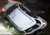 मसूरी-देहरादून मार्ग पर खाई में गिरी दिल्ली के पर्यटकों की कार car-accident-in-mussoorie