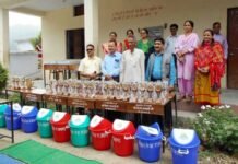 हाईस्कूल/इंटरमीडिएट परीक्षा में सर्वोत्कृष्ट छात्रों को किया सम्मानित meritorious-students-honored