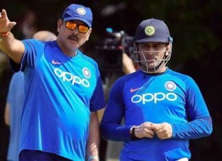 आखिर सामने आया कि किसका फैसला था धोनी को नंबर 7 पर उतरने का ravi-shastri-ms-dhoni