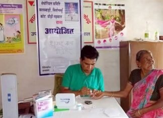 रिखणीखाल के उपस्वास्थ्य केंद्र कलवाड़ी में निशुल्क शुगर जांच शिविर sugar-test