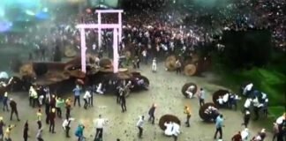 उत्तराखंड: रक्षाबंधन पर पत्थर फेंकने के ऐतिहासिक त्यौहार ‘बग्वाल’ में 120 से ज्यादा लोग घायल Bagwal-stone-pelting-festiv