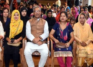 तीन तलाक बिल पास होने पर प्रदेश की मुस्लिम महिलाओं ने जताया प्रधानमंत्री का आभार Triple-Talaq