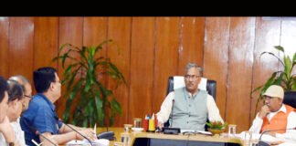 प्लास्टिक पर रोक के लिए जन-जागरूकता जरूरीः मुख्यमंत्री Public awareness needed to stop plastic: CM