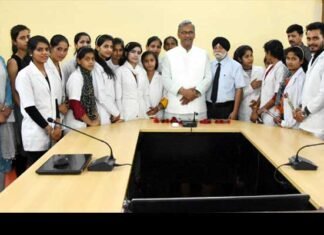 उत्तराखंड को पॉलीथीन मुक्त बनाने के लिए युवाओं ने मुख्यमंत्री से की मुलाकात green-and-clean-uttarakhand