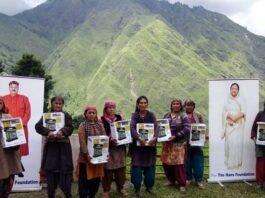 आज़ादी के 72 साल बाद, हंस ऊर्जा, पावर पैक से रोशन हुए उत्तरकाशी के 560 परिवार पावर पैक से रोशन हुए उत्तरकाशी के 560 परिवार