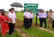 जेवर एयरपोर्ट के लिए जिला प्रशासन व प्राधिकरण ने 80 हेक्टेयर जमीन पर लिया कब्जा jewar-airport-land-occupied