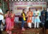 कल्जीखाल: बिन माँ-बाप की बेटी मानसी को प्रतिभा सम्मान मिलने पर क्षेत्र में ख़ुशी की लहर mansi-rawat