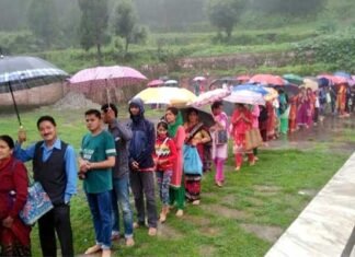 थानेश्वर एवं आदेश्वर महादेव मंदिरों में बारिश के बावजूद उमड़ी भक्तो की भारी भीड़ rain-fall