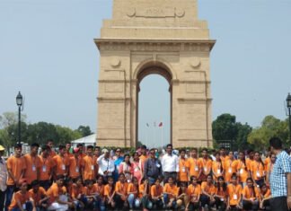 भारत दर्शन शैक्षिक भ्रमण कर लौटे देवप्रयाग विधानसभा के 55 मेधावी छात्र-छात्राओं का दल