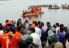 61 लोगों को ले जा रही नाव नदी में पलटी, 11 की मौत boat-capsized-in-Godavari-river