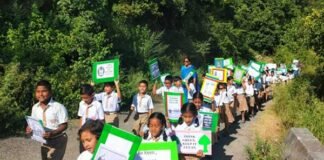 शैमफोर्ड स्कूल द्वारा निकाली गई स्वच्छता सेवा जागरूकता रैली samford-school-srinagar