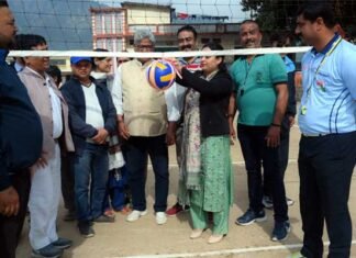 बैकुंठ चतुर्दशी मेला: वॉलीबॉल प्रतियोगिता में दिल्ली, देहरादून, रूड़की की टीमों ने जीते अपने-अपने मैच Baikunth Chaturdashi Mela volleyball matches