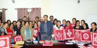उत्तराखंड की लोक कला “ऐपण” अब बनेगी रोजगार का जरिया, नैनीताल डीएम की अनोखी पहल Folk-Art-of-Kumaon-Appan